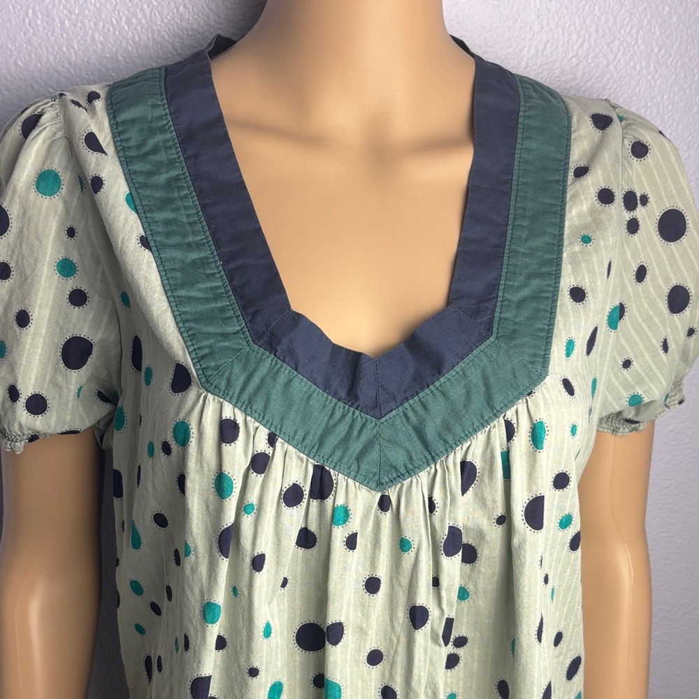Super Vintage Teal and Navy Polka Dot V-Neck Blouse Pattern Contrasting Hem